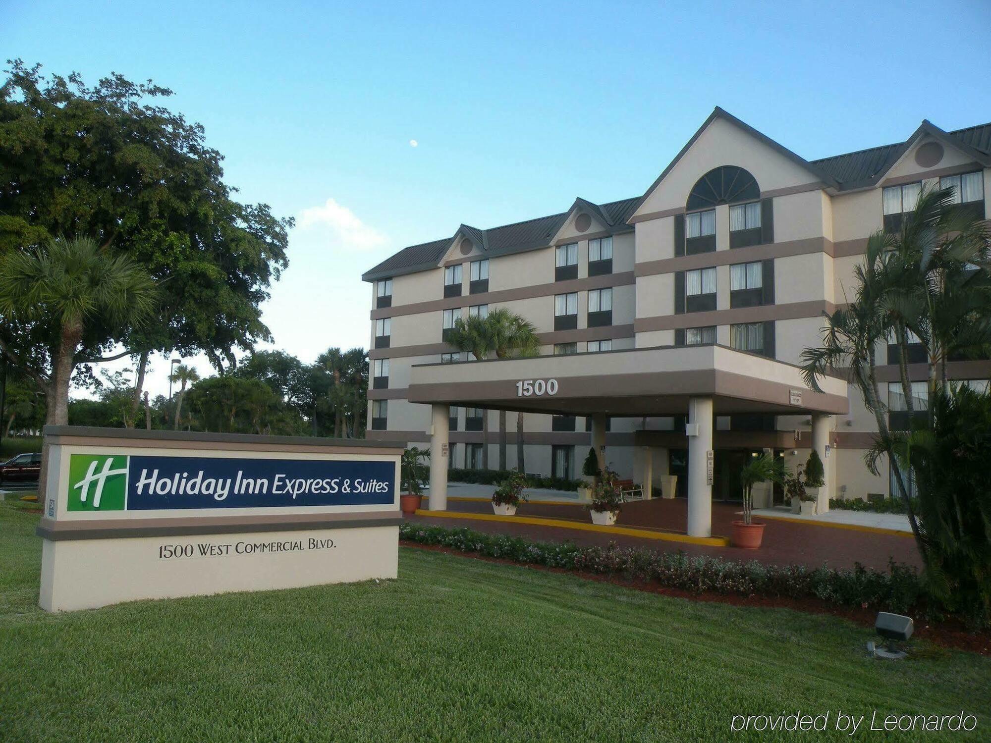 Holiday Inn Express Fort Lauderdale North - Executive Airport By Ihg Экстерьер фото